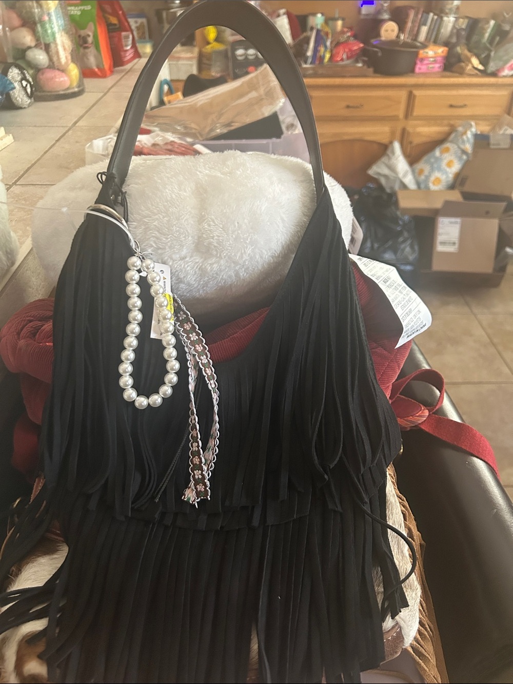 Chic Black Fringe Shoulder Bag with Pearl Charm Accent